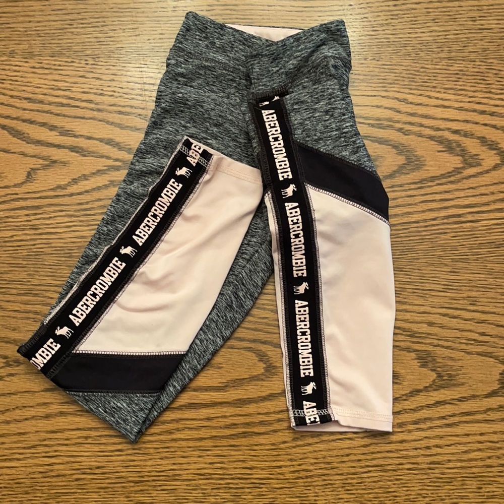 Abercrombie Kids- Youth sport leggings